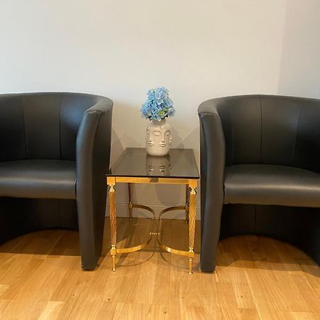 Luxury Apartment With Air Conditioning & Jaccuzzi Near Frankfurt Wiesbaden Hofheim am Taunus Εξωτερικό φωτογραφία