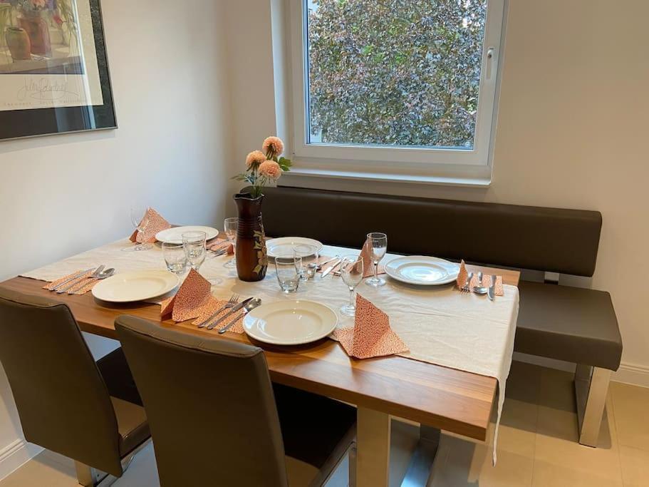 Luxury Apartment With Air Conditioning & Jaccuzzi Near Frankfurt Wiesbaden Hofheim am Taunus Εξωτερικό φωτογραφία
