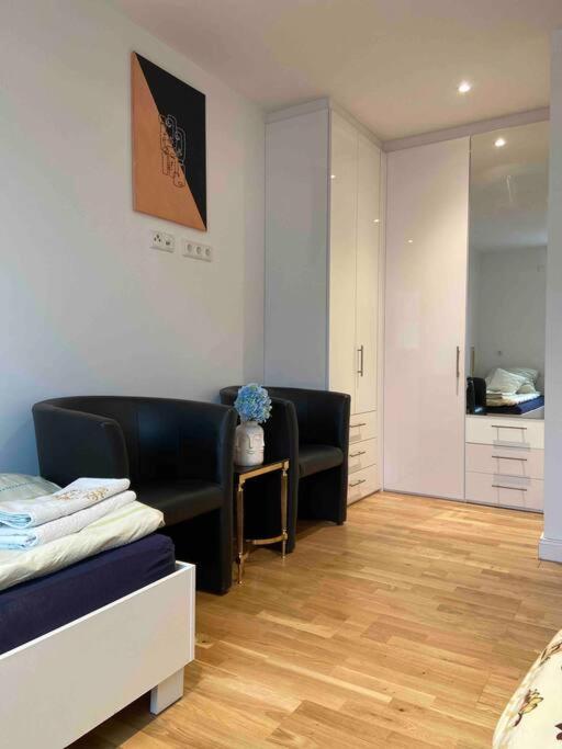 Luxury Apartment With Air Conditioning & Jaccuzzi Near Frankfurt Wiesbaden Hofheim am Taunus Εξωτερικό φωτογραφία