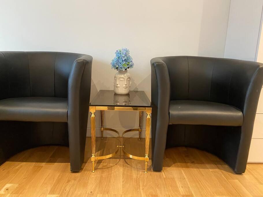 Luxury Apartment With Air Conditioning & Jaccuzzi Near Frankfurt Wiesbaden Hofheim am Taunus Εξωτερικό φωτογραφία